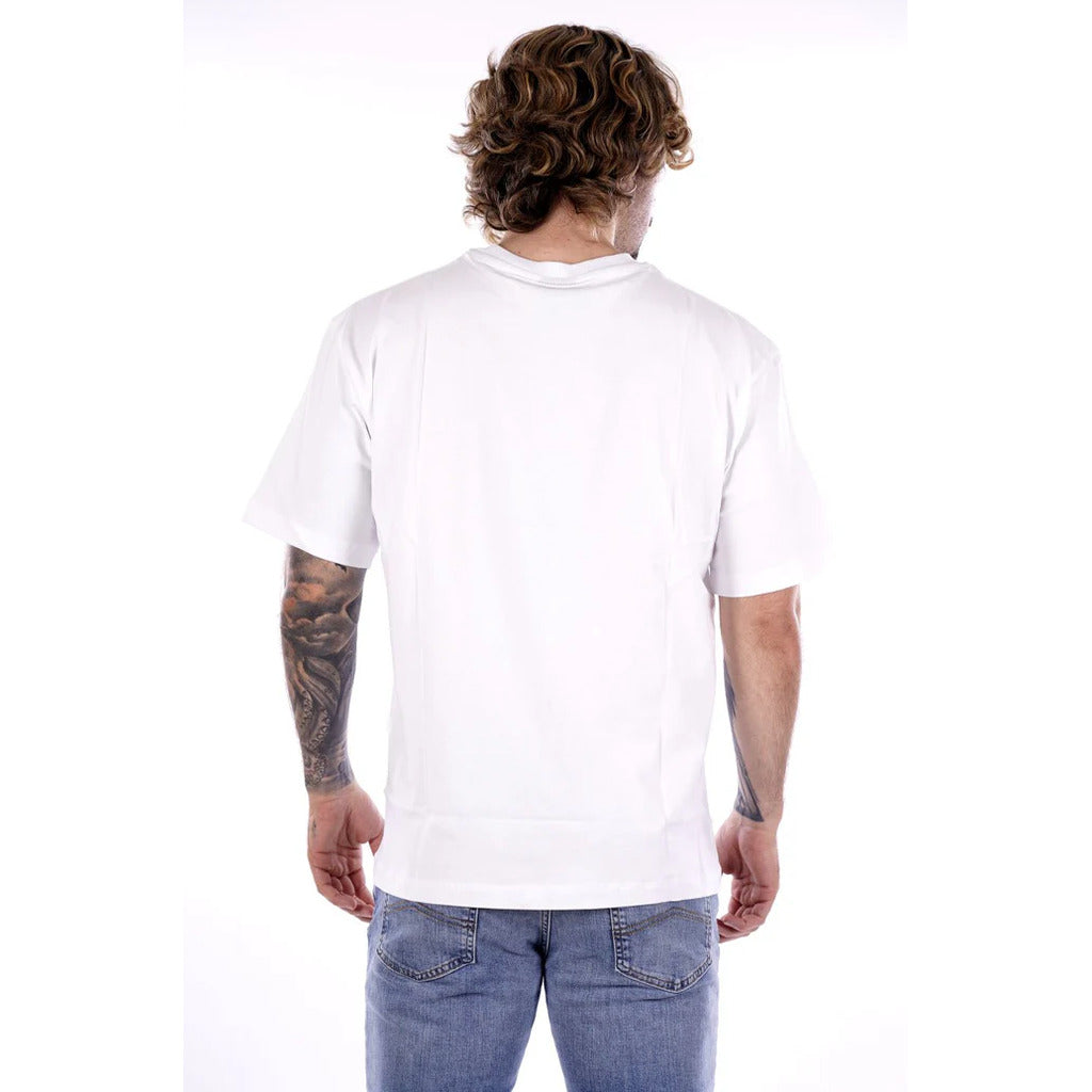pharmacy industry - phabm-00031-bianco