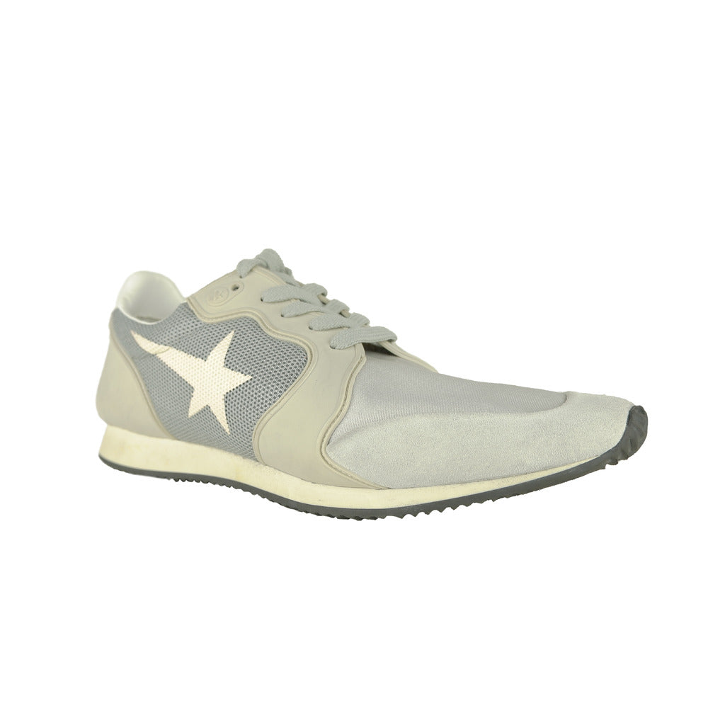 golden goose - gcam2_mwk-sne